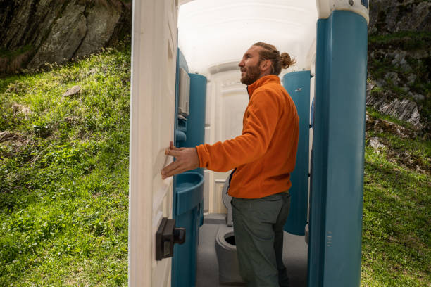 Best Portable toilet rental cost  in Bernie, MO